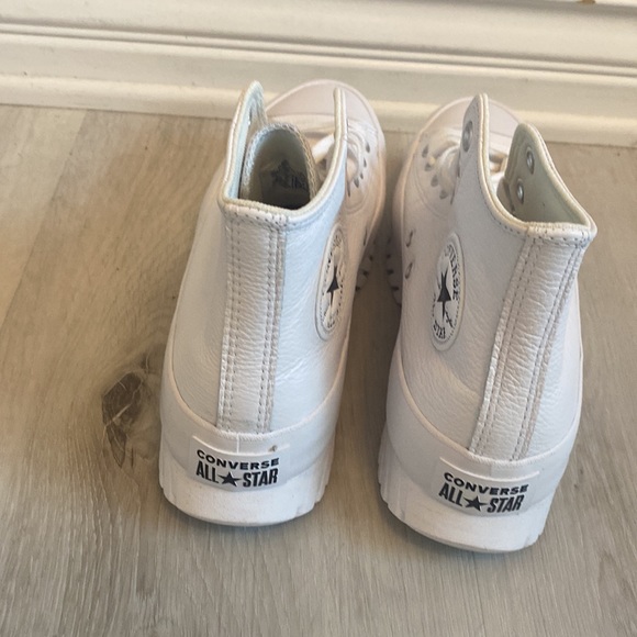 Converse Chuck Taylor All Star Lugged High Top Sneaker- White faux… - Picture 9 of 12